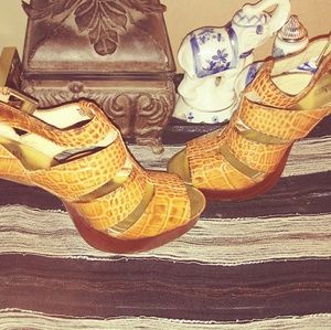 Alligator skin Michael Kors platforns